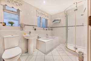 Photo 16- click for photo gallery